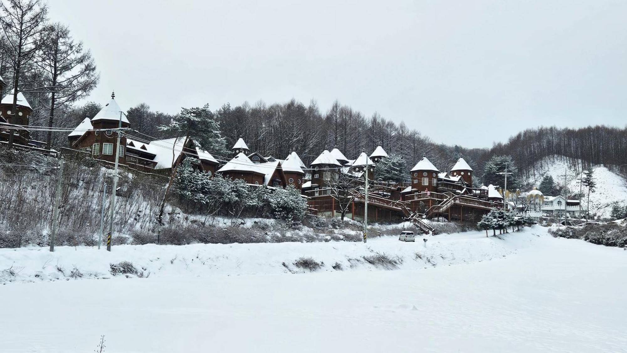 Elf Resort Hotel Pyeongchang Exterior foto